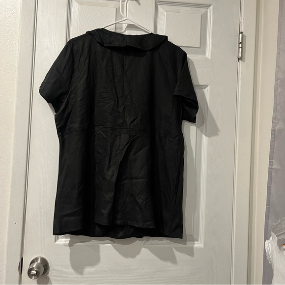 BNWT Christopher & Banks Black Wrap Top - Size XL - Picture 6 of 6